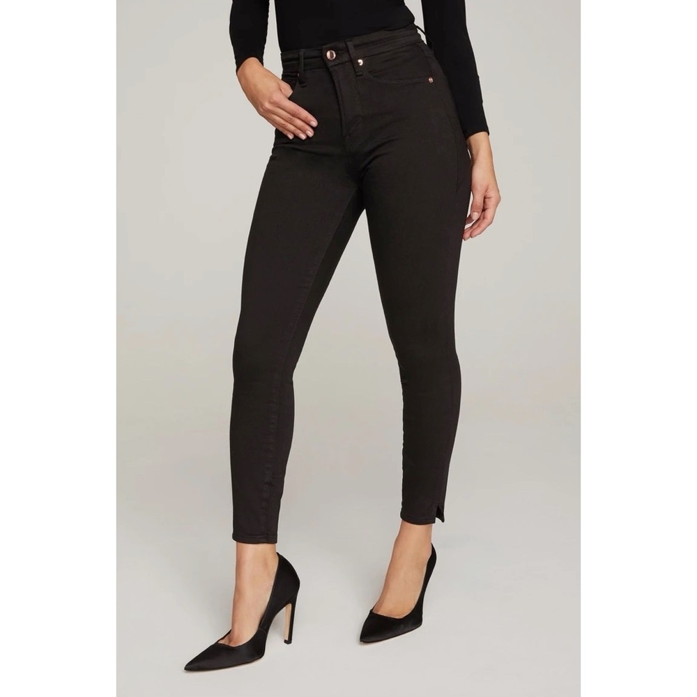 GOOD AMERICAN GOOD WAIST CROP SIDE SLIT